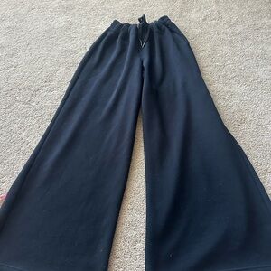 SPANX Air Essentials Wideleg in Medium PETITE